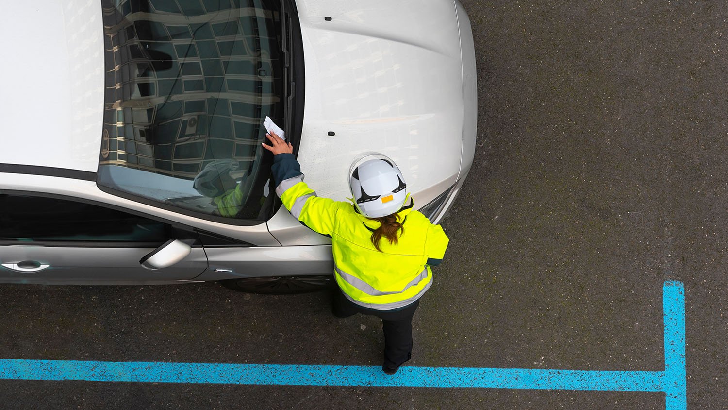 Reclamación de multas y pago de fianzas en el seguro de autos: ¿cómo funciona?