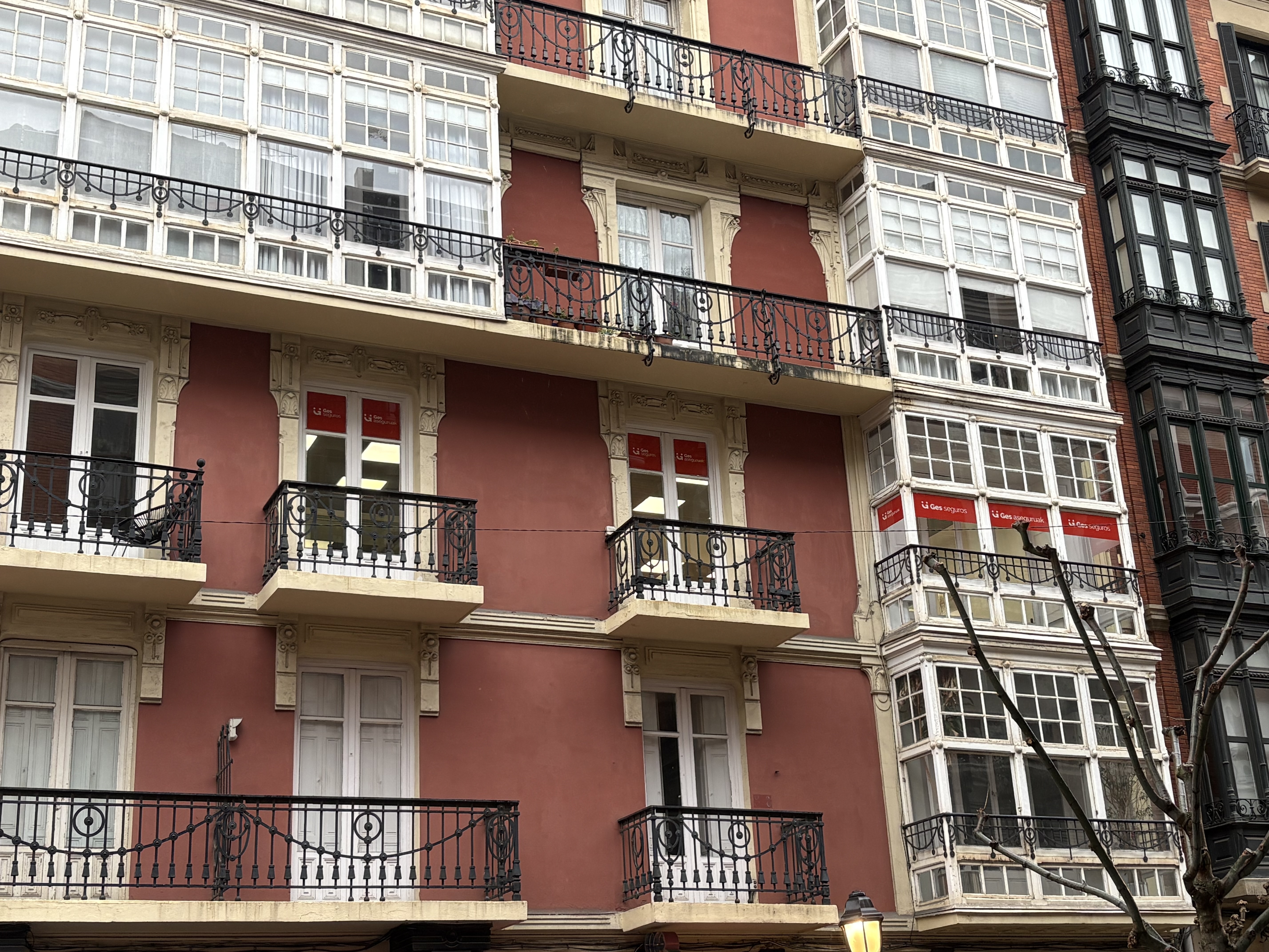 Laura Martinez Vegas-banner